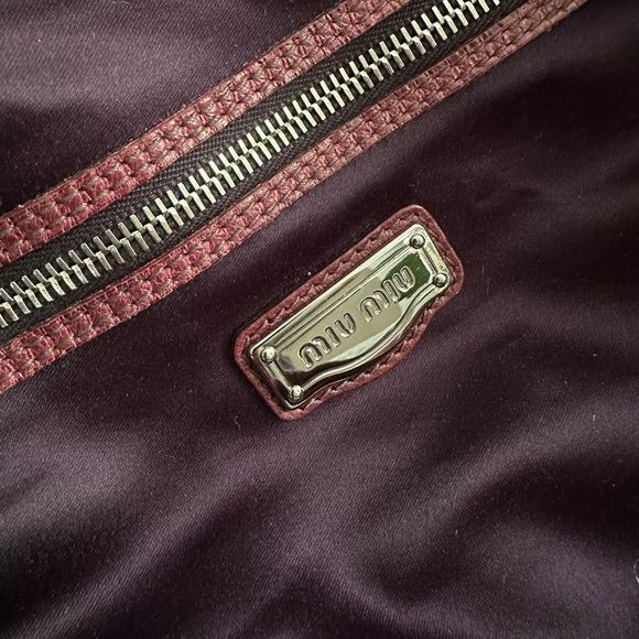 Miu Miu Pink Leather Large Tote Bag - Picture 6 of 8